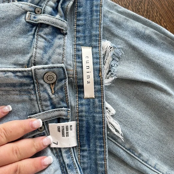 Eunina - Light Was Ripped Jeans - Picture 6 of 8